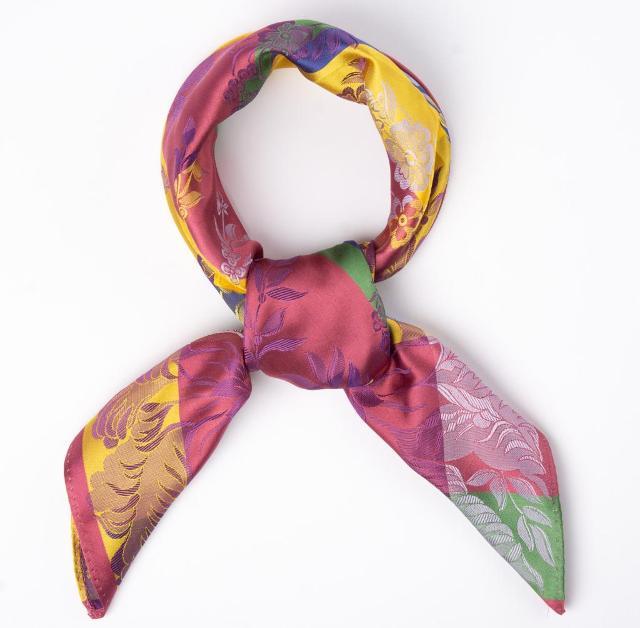 Almoge silkeskjerf 70x70cm 100% silke farge 5