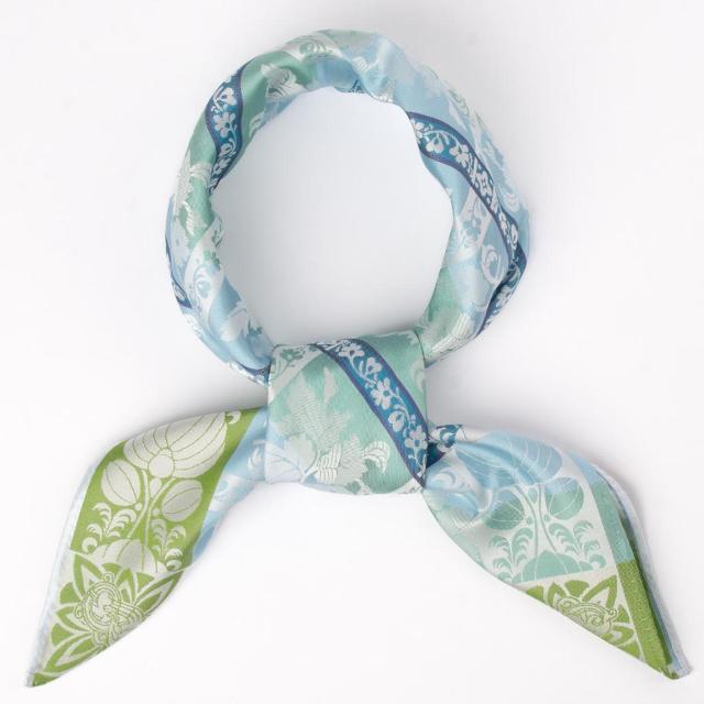 Mimmi silkeskjerf 70x70cm 100% silke farge 21
